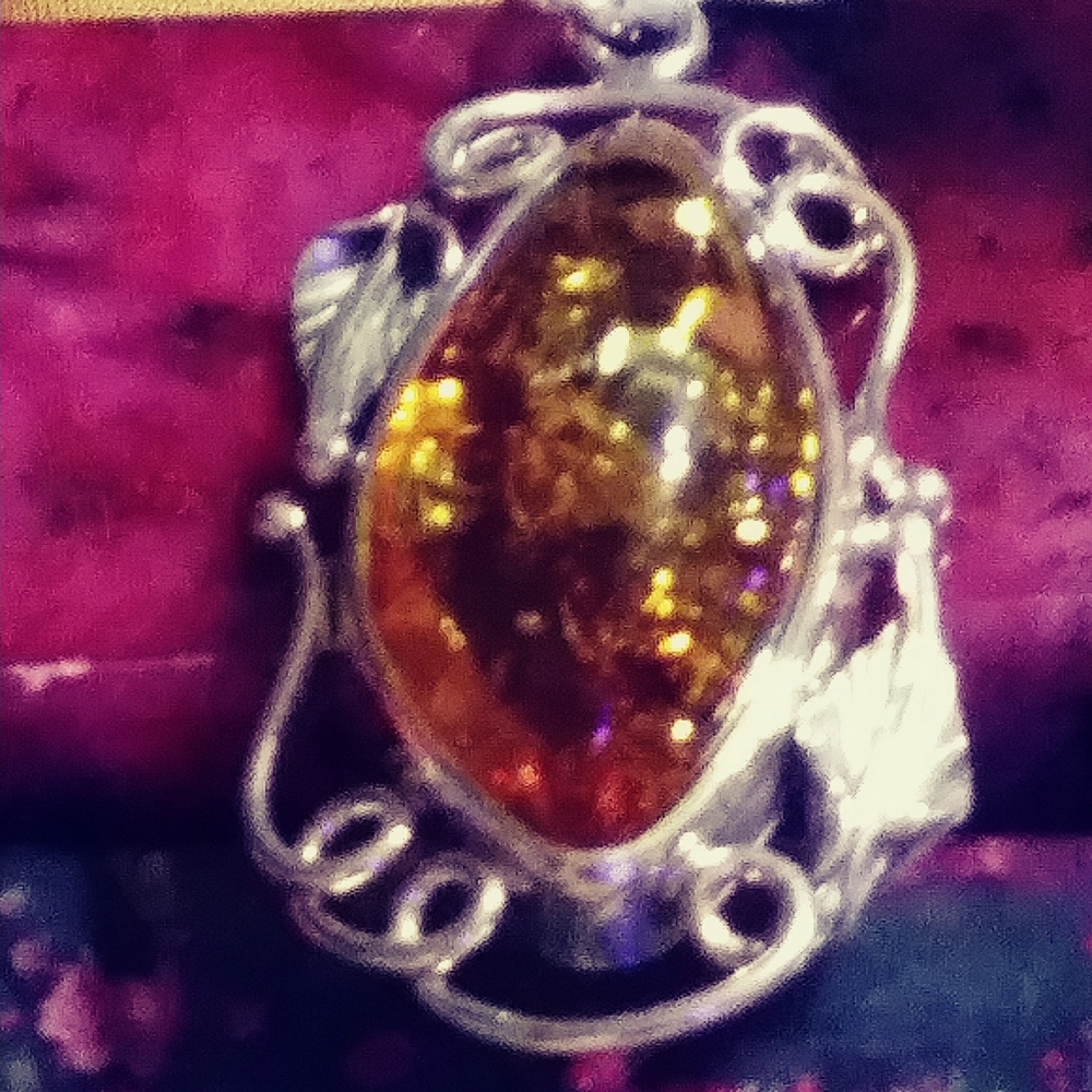 PENDANT.-BALTIC AMBER, LEAF MOTIF. STERLING, YOU CHOOSE LENGTH OF STERLING CHA.